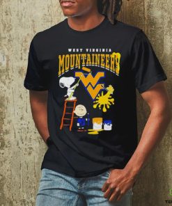 The Peanuts Charlie Snoopy And Woodstock Wall Paint West Virginia Mountaineers Shirt 2 The Peanuts Charlie Snoopy And Woodstock Wall Paint West Virginia Mountaineers Shirt