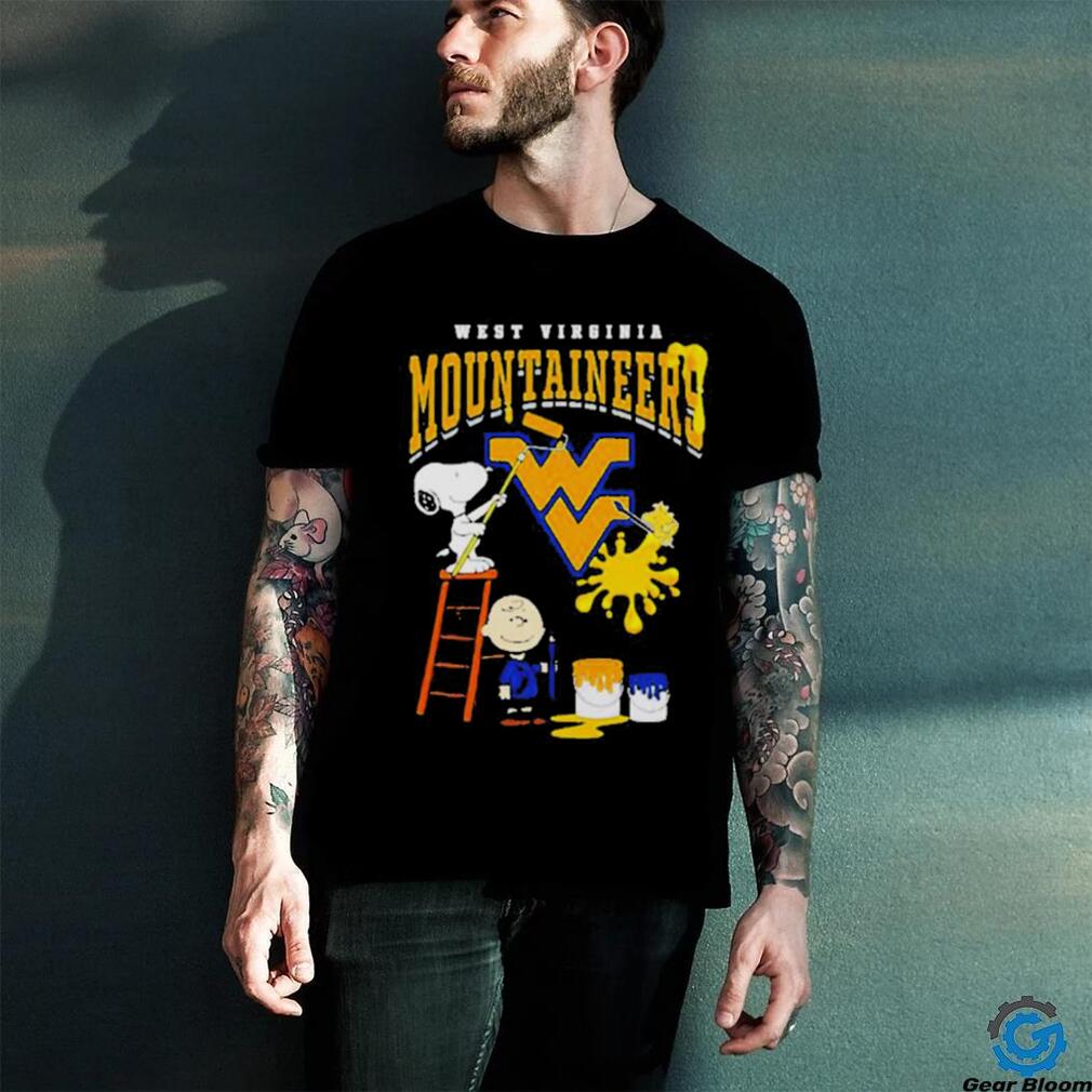 The Peanuts Charlie Snoopy And Woodstock Wall Paint West Virginia Mountaineers Shirt The Peanuts Charlie Snoopy And Woodstock Wall Paint West Virginia Mountaineers Shirt