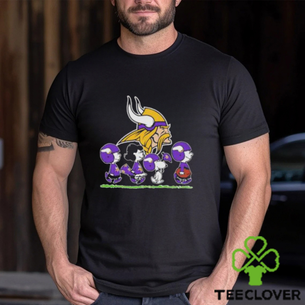 The Peanuts Snoopy And Friends Cartoon Minnesota Vikings Shirt The Peanuts Snoopy And Friends Cartoon Minnesota Vikings Shirt
