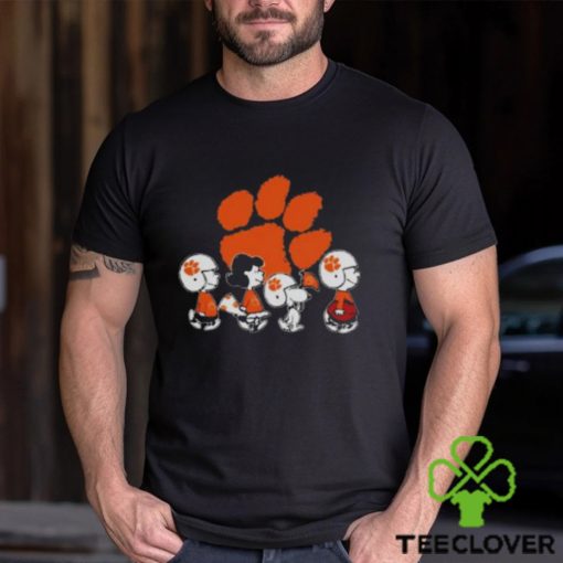 The Peanuts Snoopy And Friends Cheer For The Clemson Tigers Ncaa Shirt