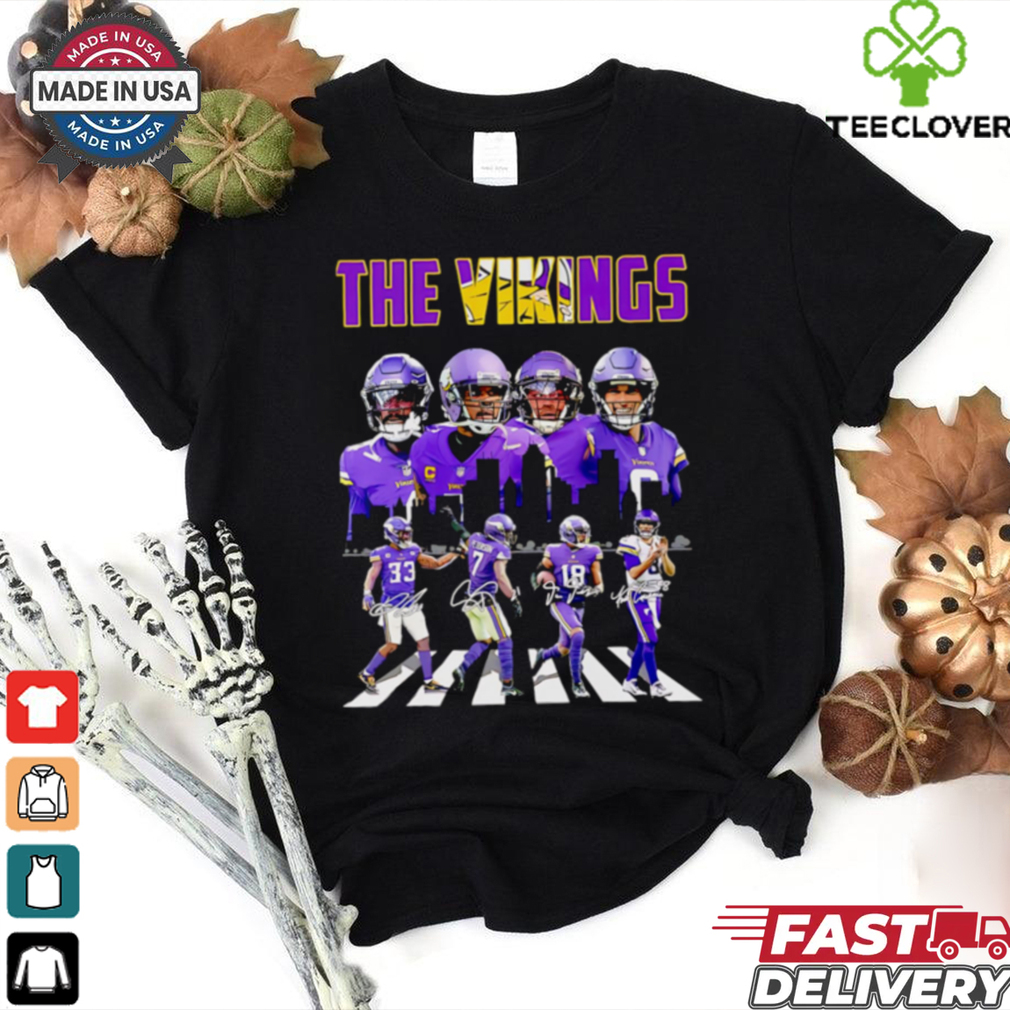 The Vikings Abbey Road player signatures shirt The Vikings Abbey Road player signatures shirt