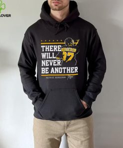 There will never be another Patrice Bergeron signature hoodie, sweater, longsleeve, shirt v-neck, t-shirt