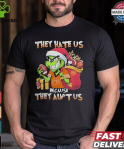 They Hate Us Because They Ain’t Us Grinch X Clemson Tigers Football Christmas Shirt