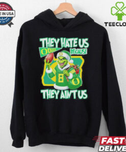 They Hate Us Because They Ain’t Us Grinch X Oregon Ducks College Football Christmas Shirt