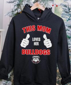 This Mom Loves Her Georgia Bulldogs Mothers Day T hoodie, sweater, longsleeve, shirt v-neck, t-shirt