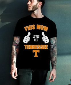 This Mom Loves Her Tennessee Volunteers Mothers Day T hoodie, sweater, longsleeve, shirt v-neck, t-shirt