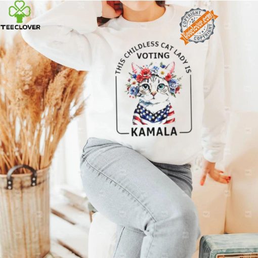 This childless cat lady is voting Kamala Harris election 2024 Shirt