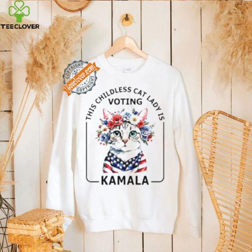This childless cat lady is voting Kamala Harris election 2024 Shirt