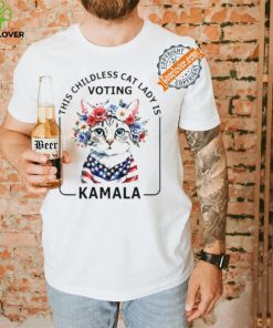 This childless cat lady is voting Kamala Harris election 2024 Shirt