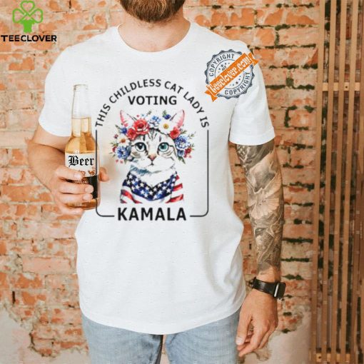 This childless cat lady is voting Kamala Harris election 2024 Shirt