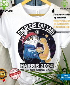 Top Retro Childless Cat Lady Harris 2024 Kamala Harris shirt