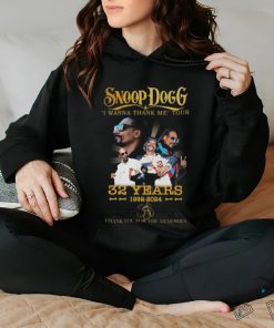 Top snoop Dogg I wanna thank mer tour 32 years 1992 2024 thank you for the memories signatures hoodie, sweater, longsleeve, shirt v-neck, t-shirt