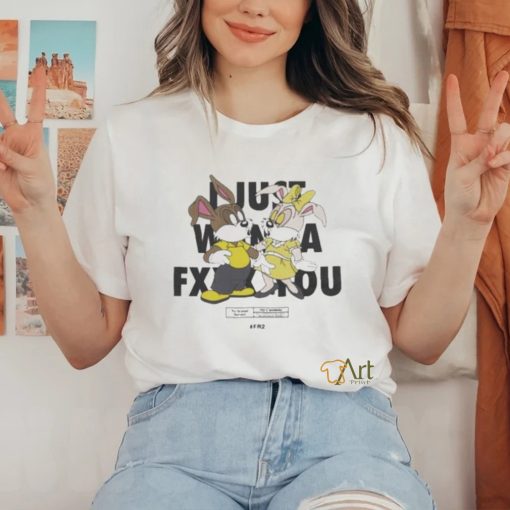 Trending I Just Wanna Kiss You shirt