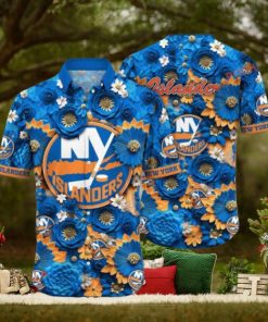 Trending Summer Custom Team New York Islanders Hawaiian Shirt