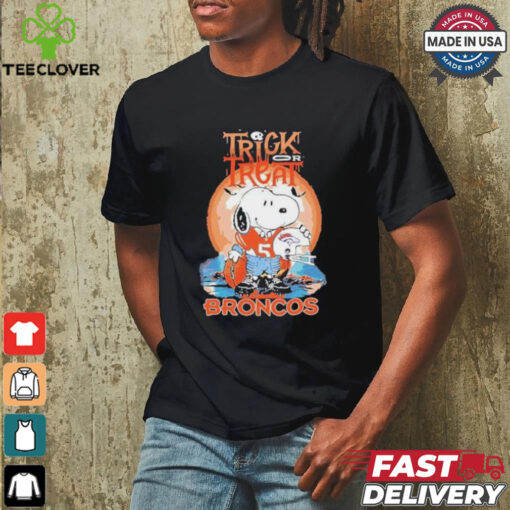 Trick Treat Snoopy Teams Denver Broncos Halloween Shirt