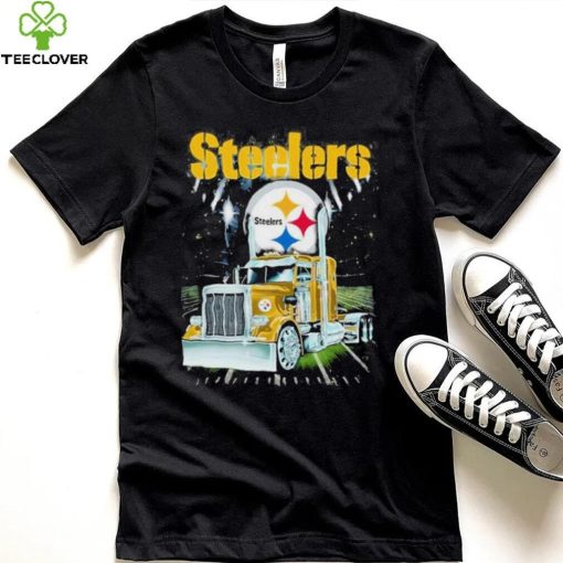Trucker Love Pittsburgh Steelers T Shirt