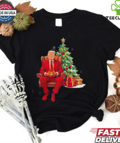 Trump Merry Christmas Christmas Tree shirt