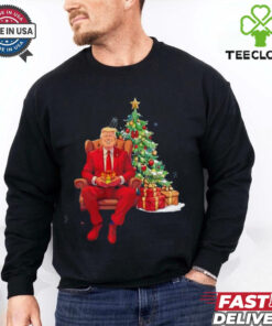 Trump Merry Christmas Christmas Tree shirt