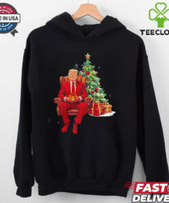 Trump Merry Christmas Christmas Tree shirt