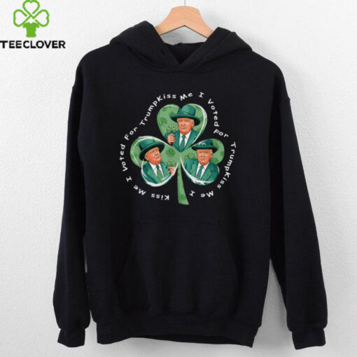 Trump St Patrick’s Day 2025 Funny Kiss Me I Voted For Trump T Shirt