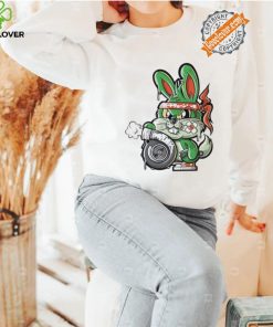 Turbo bunny street style graphic shirt