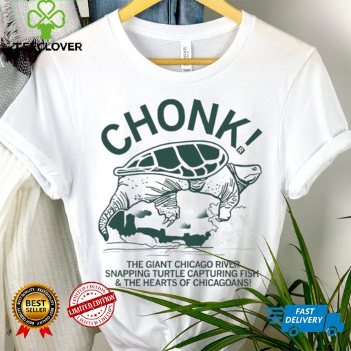 Turtle Chonk The Giant Chicago river snapping turtle capturing fish and the hearts of Chicagoans art hoodie, sweater, longsleeve, shirt v-neck, t-shirt