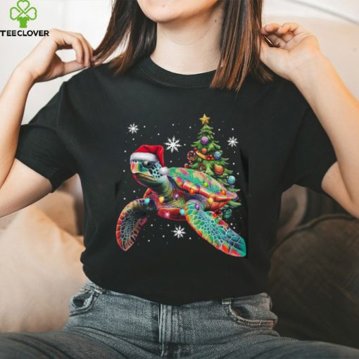 Turtle Wearing Noel Hat   Christmas Turtle Classic T Shirt