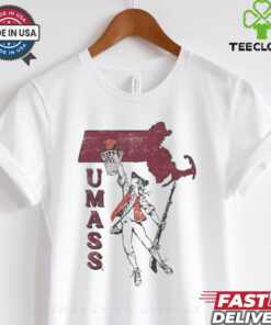 UMass Vintage Basketball Shirt 3 UMass Vintage Basketball Shirt