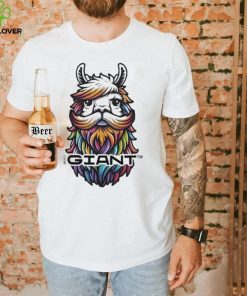 Uncle Studio Beard Alpaca Giant Colorful shirt