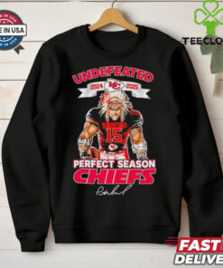 Undefeated 24 2025 Kansas City Chiefs Mahomes perfect season shirt