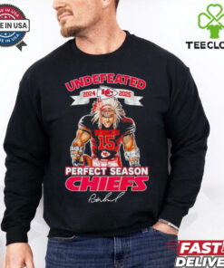 Undefeated 24 2025 Kansas City Chiefs Mahomes perfect season shirt