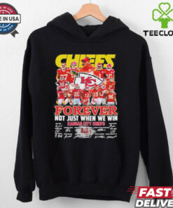 Undefeated Kansas City Chiefs Forever Not Just When We Win Signatures Shirt