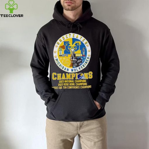 Undefeated Michigan Wolverines Champions 15 0 2023 signatures hoodie, sweater, longsleeve, shirt v-neck, t-shirt