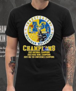 Undefeated Michigan Wolverines Champions 15 0 2023 signatures hoodie, sweater, longsleeve, shirt v-neck, t-shirt