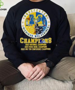 Undefeated Michigan Wolverines Champions 15 0 2023 signatures hoodie, sweater, longsleeve, shirt v-neck, t-shirt