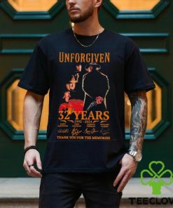 Unforgiven 32 years 1992 2024 thank you for the memories signatures hoodie, sweater, longsleeve, shirt v-neck, t-shirt