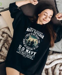 United States Navy Veteran I Bold To My Heart V Neck T Shirt