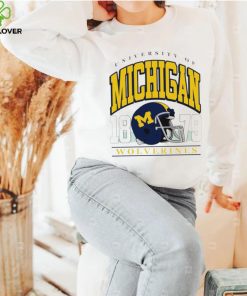 University of Michigan Wolverines est 1879 helmet retro hoodie, sweater, longsleeve, shirt v-neck, t-shirt