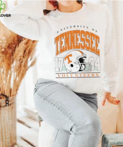 University of Tennessee Volunteers est 1794 helmet retro hoodie, sweater, longsleeve, shirt v-neck, t-shirt