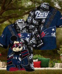 New England Patriots NFL Summer Hawaii Shirt Mickey And Floral Pattern For Sports Fans