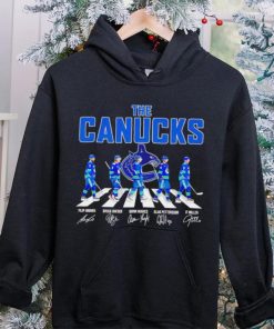 Vancouver Canucks ice hockey famous player signatures the Canucks hoodie, sweater, longsleeve, shirt v-neck, t-shirt