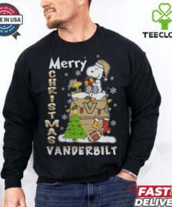 Vanderbilt Commodores Snoopy And Woodstock Merry Christmas Shirt