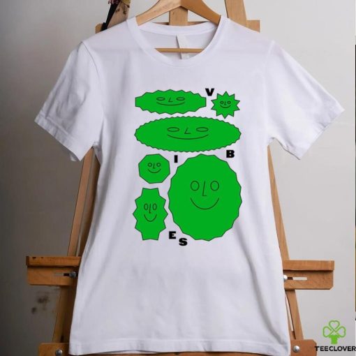 Vibes smiley shirt