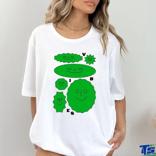 Vibes smiley shirt