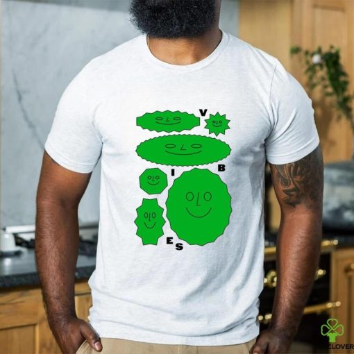 Vibes smiley shirt