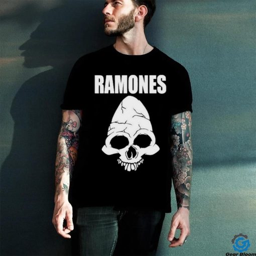 Vick 8122 Cm Punk Wearing Ramones Skull Shirt