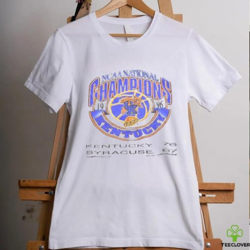 Vintage 1996 Logo 7 NCAA Final Four Kentucky Champions T shirt