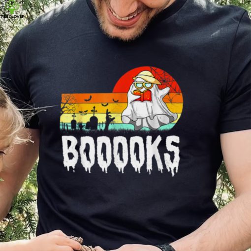 Vintage Books Boo Halloween Costume Reading Book Lover T Shirt