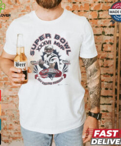 Vintage Tom Brady Superbowl shirt