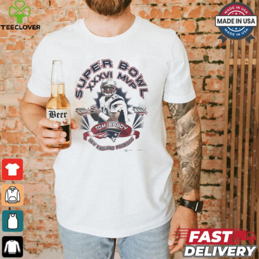 Vintage Tom Brady Superbowl shirt